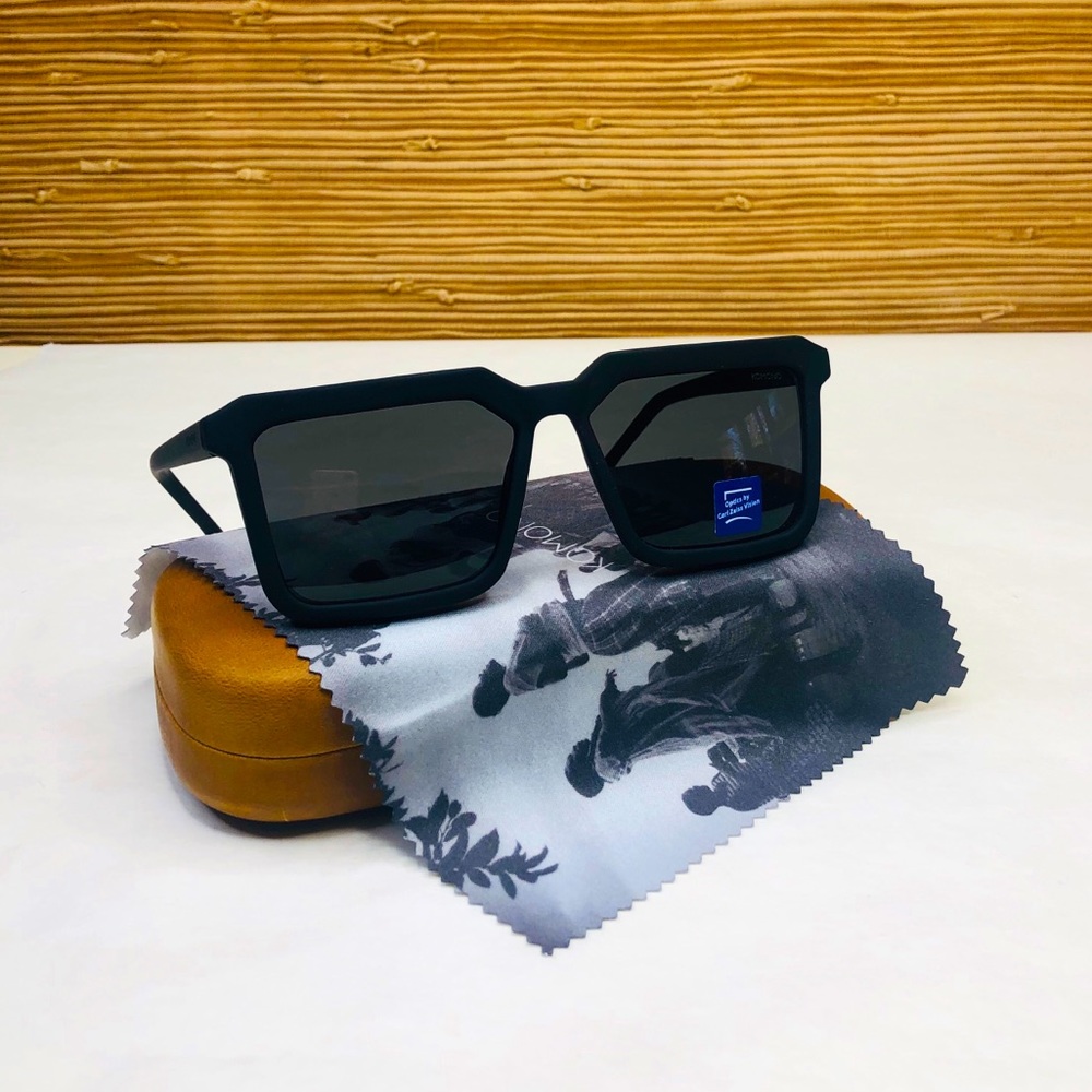 Benicio Black Rubber KOMONO Sunglasses NEW UV400 - Picture 3 of 10
